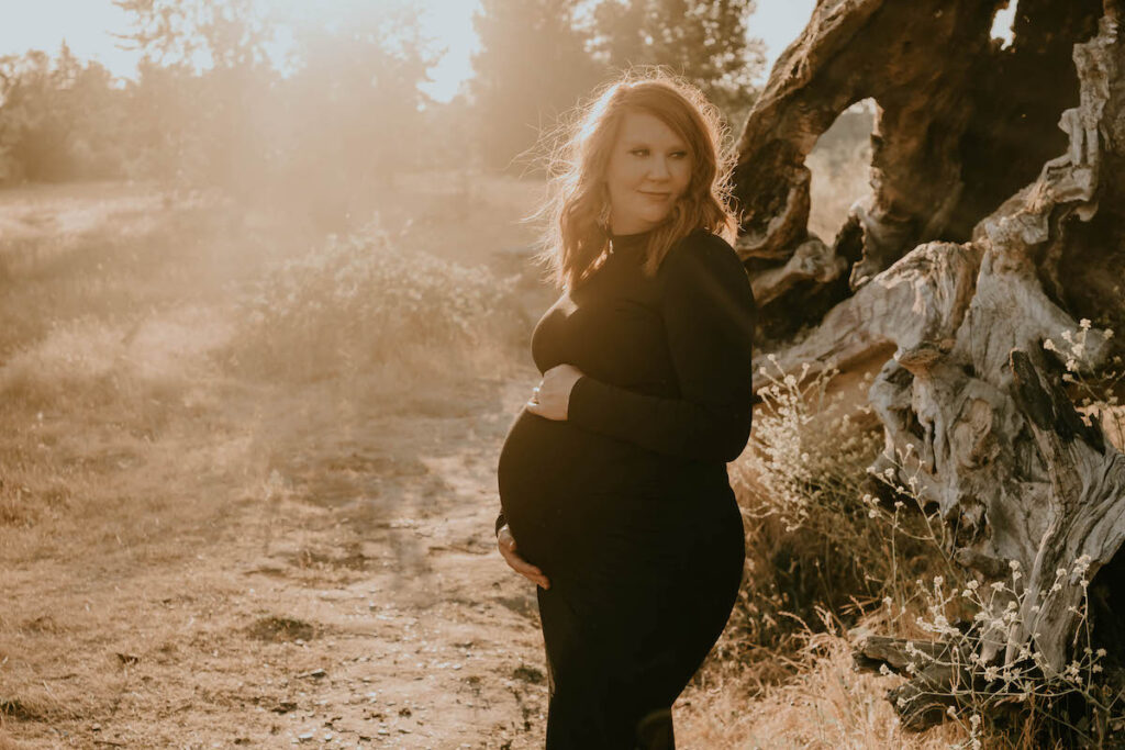 Pregnant woman during golden hour in Salem, Oregon