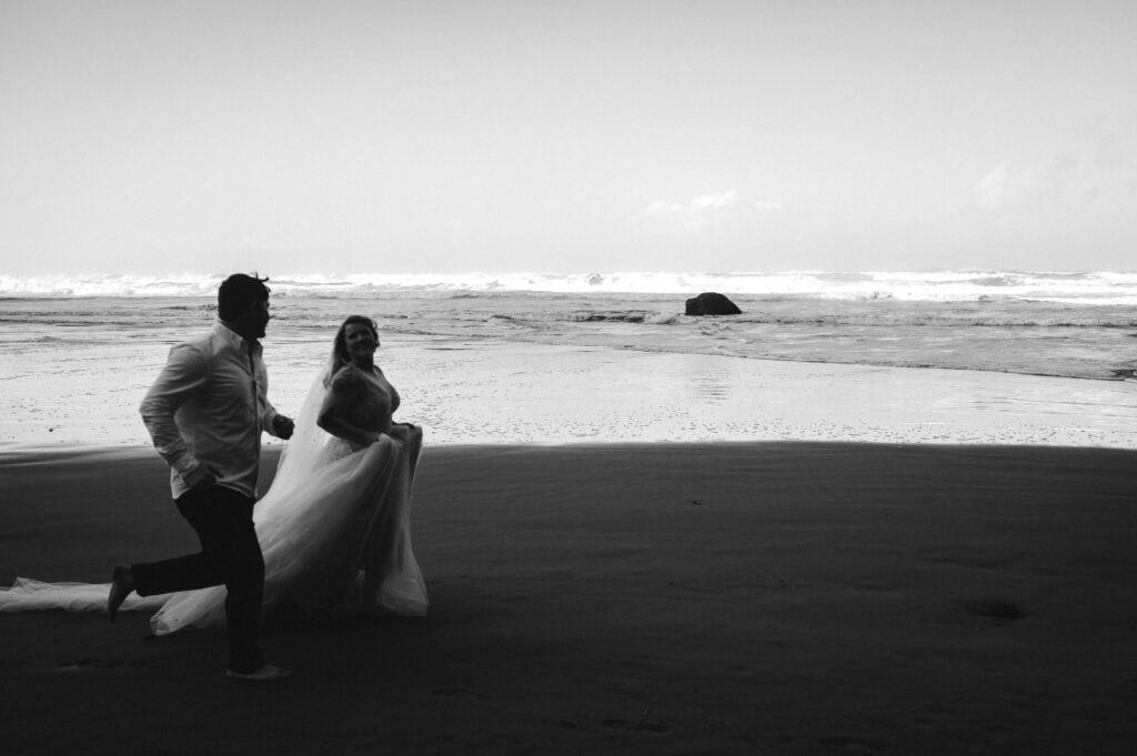 oregon coast elopement or wedding