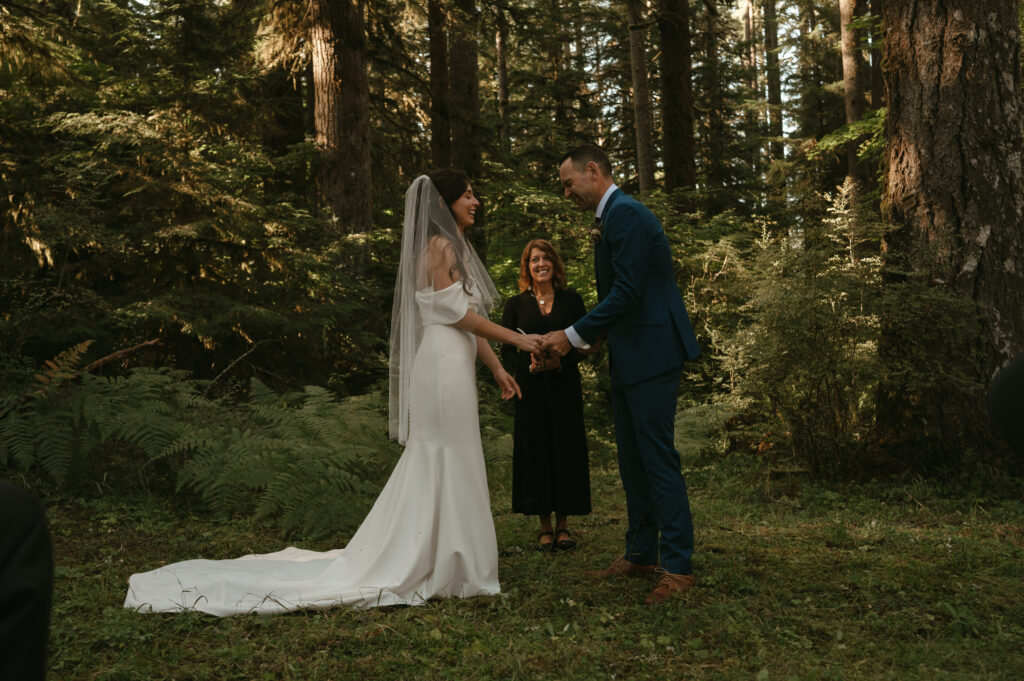 oregon wedding at silver falls state park 