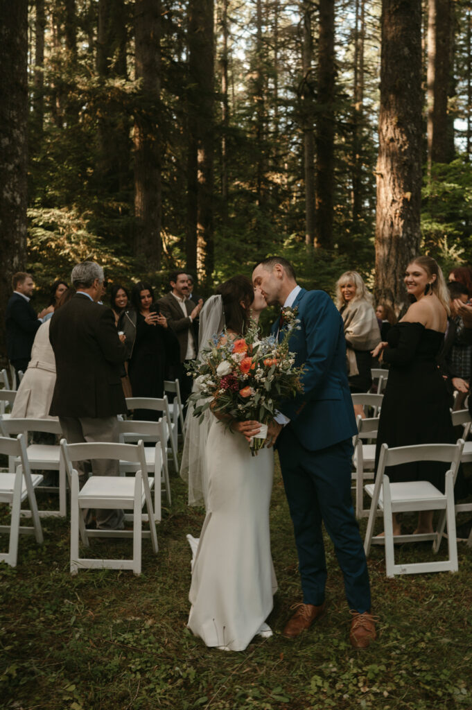 oregon wedding at silver falls state park 