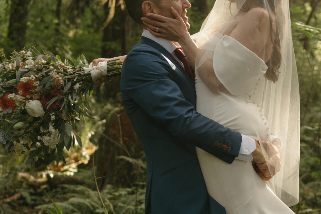 silver falls state park wedding