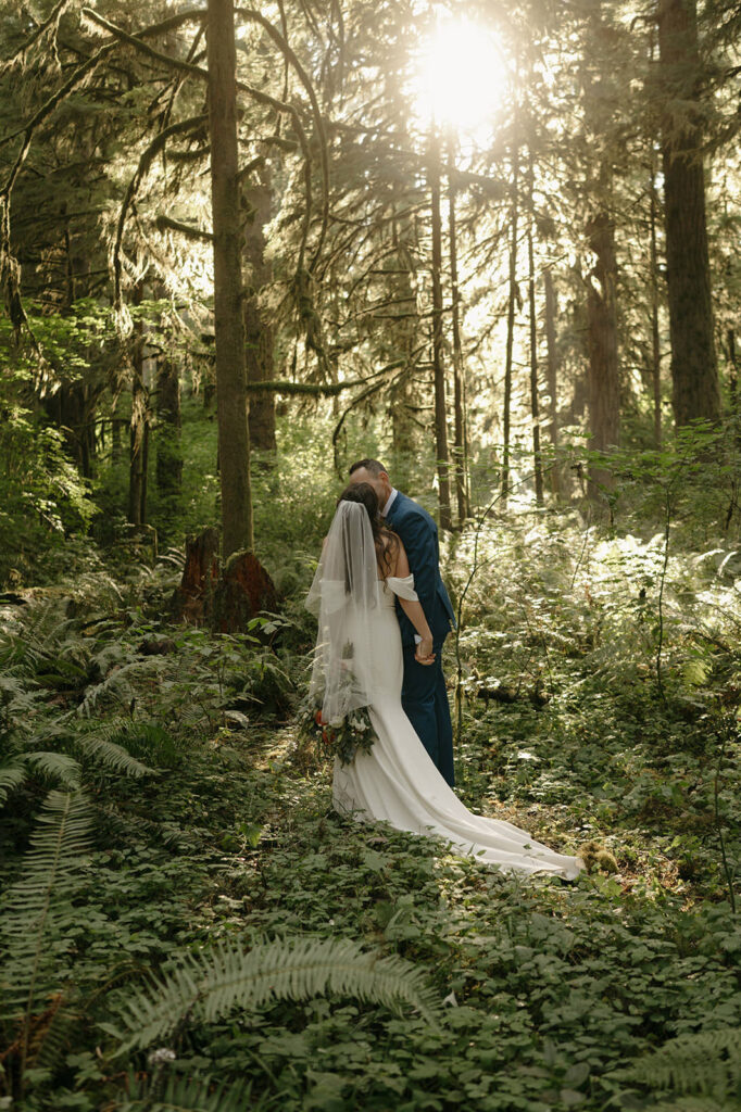 silver falls state park wedding