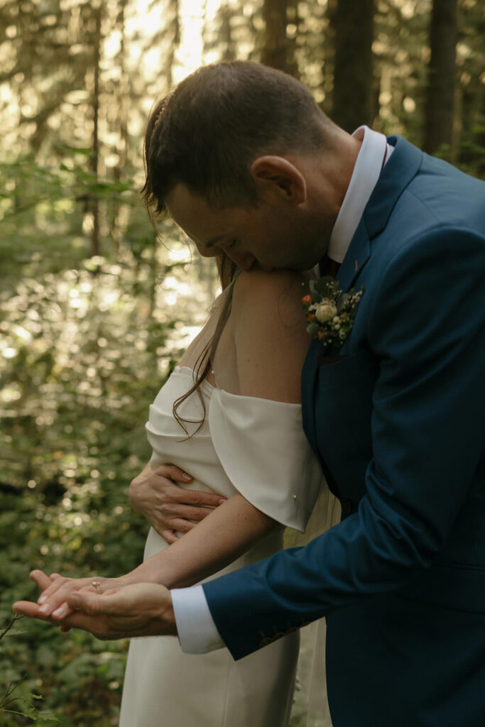 silver falls state park wedding