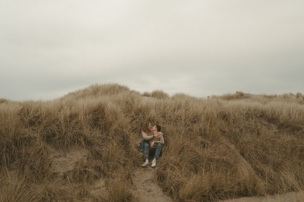 oregon coast engagement session