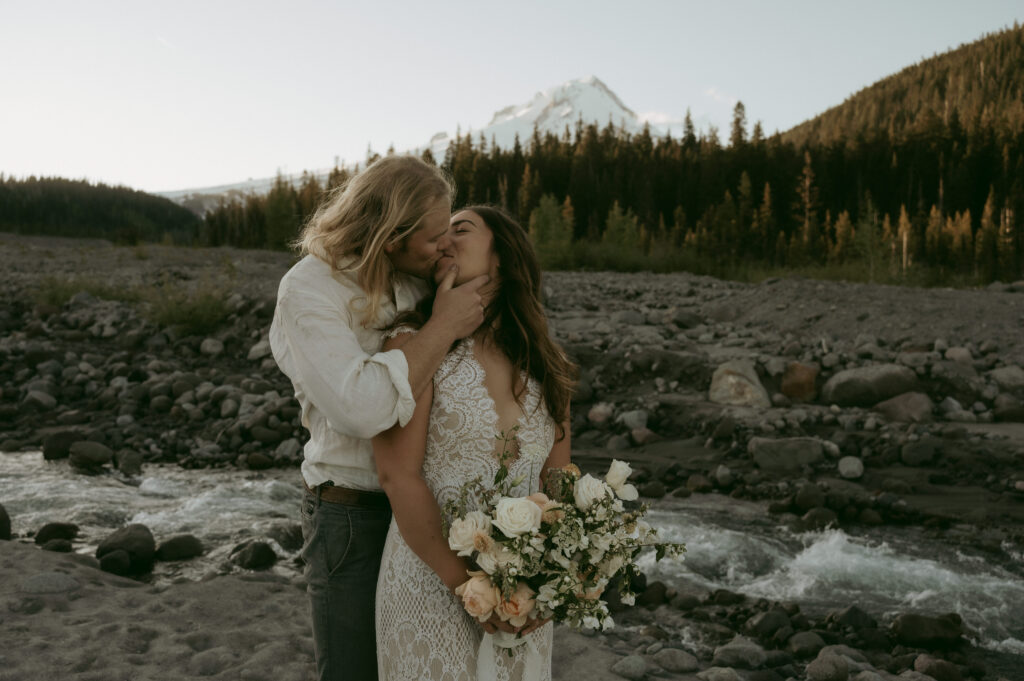 oregon mountain elopement