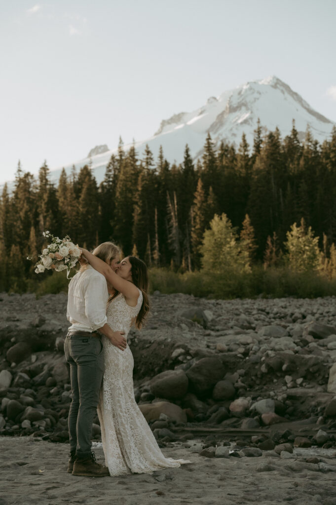 mt hood elopement