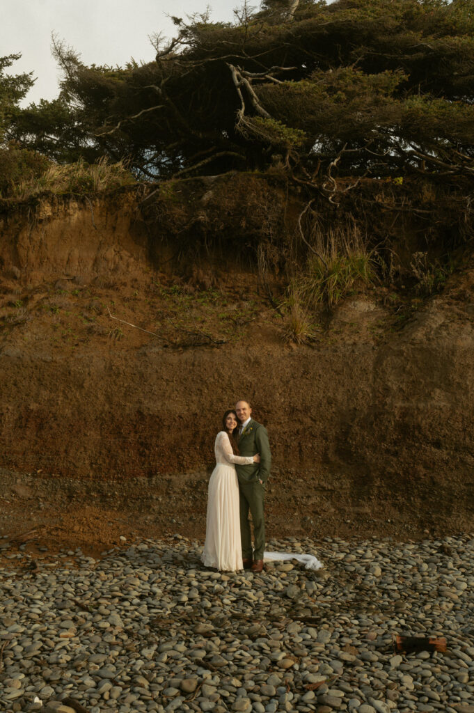 tree of life bride and groom photos