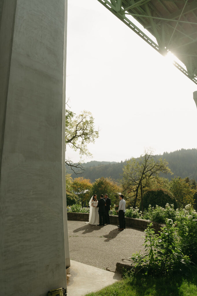 Portland elopement ceremony 