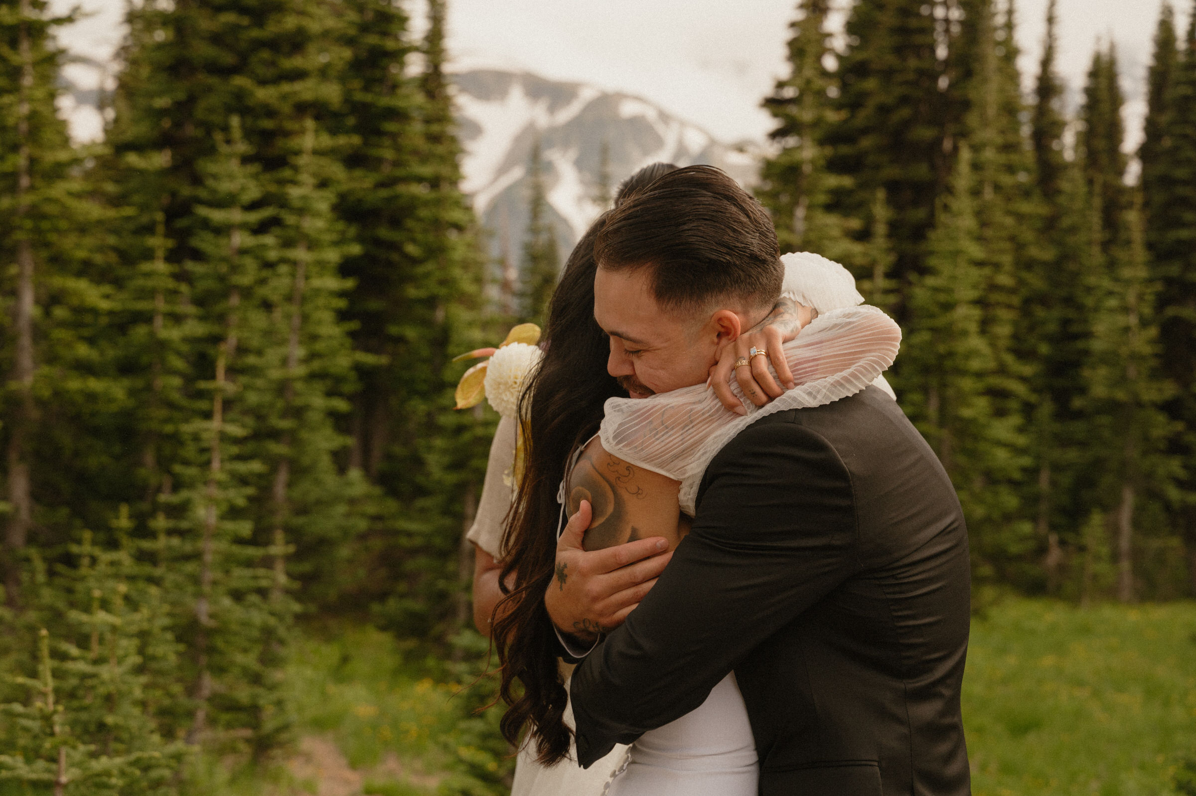 mt rainier wedding ceremony