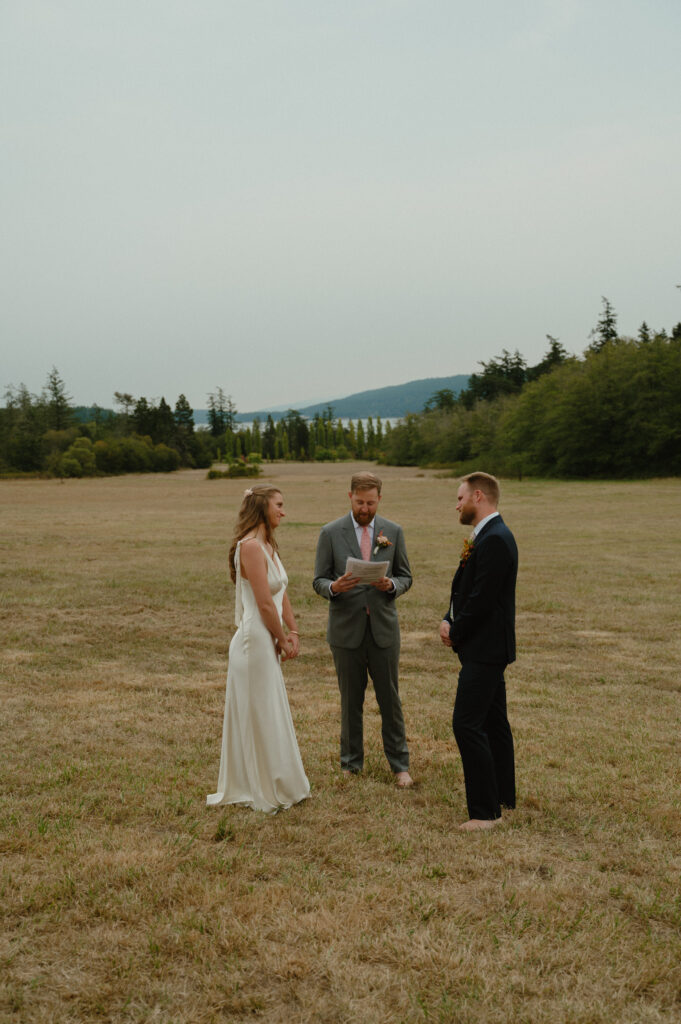 A backyard san juan islands wedding