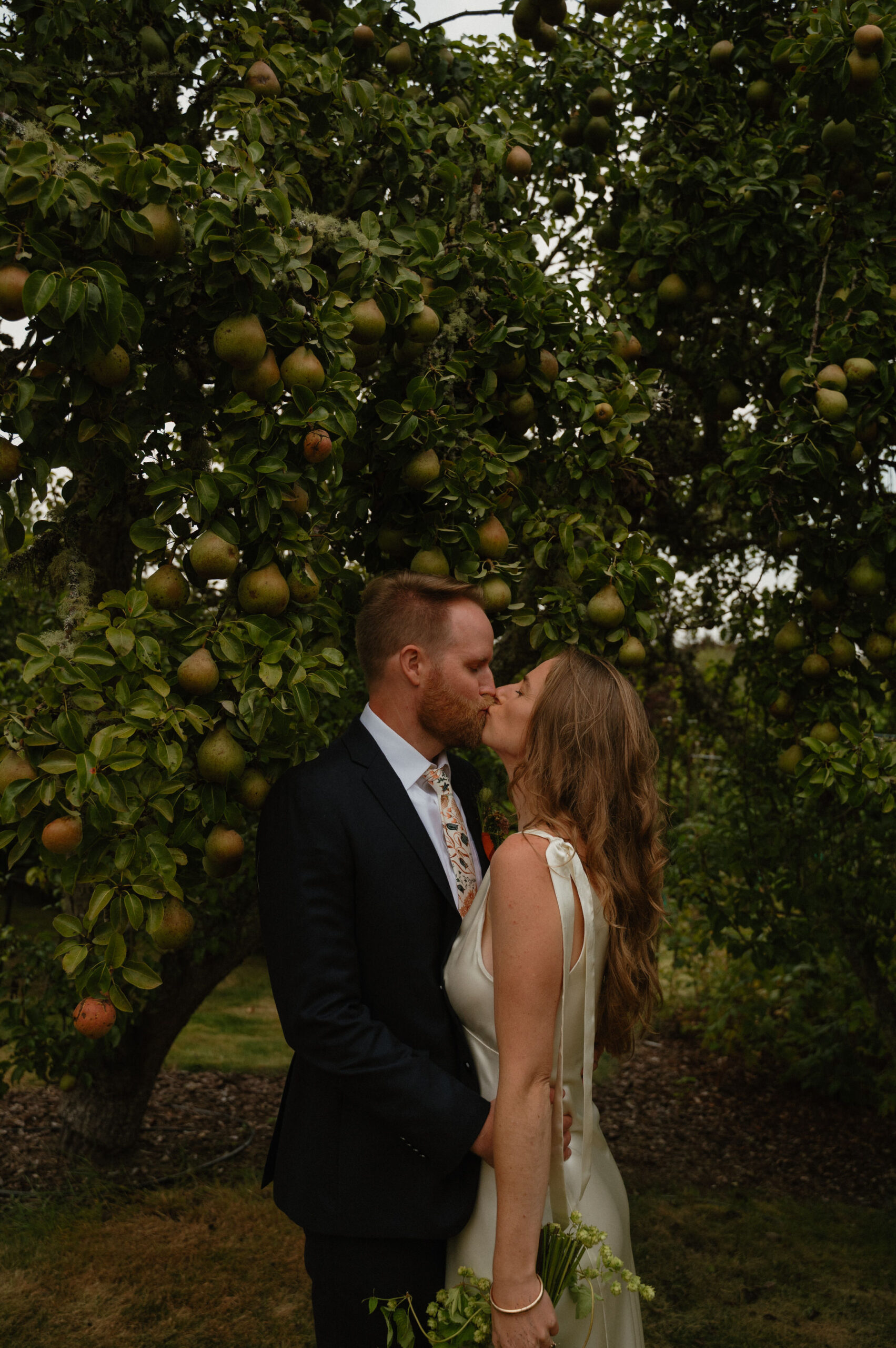 A backyard san juan islands wedding