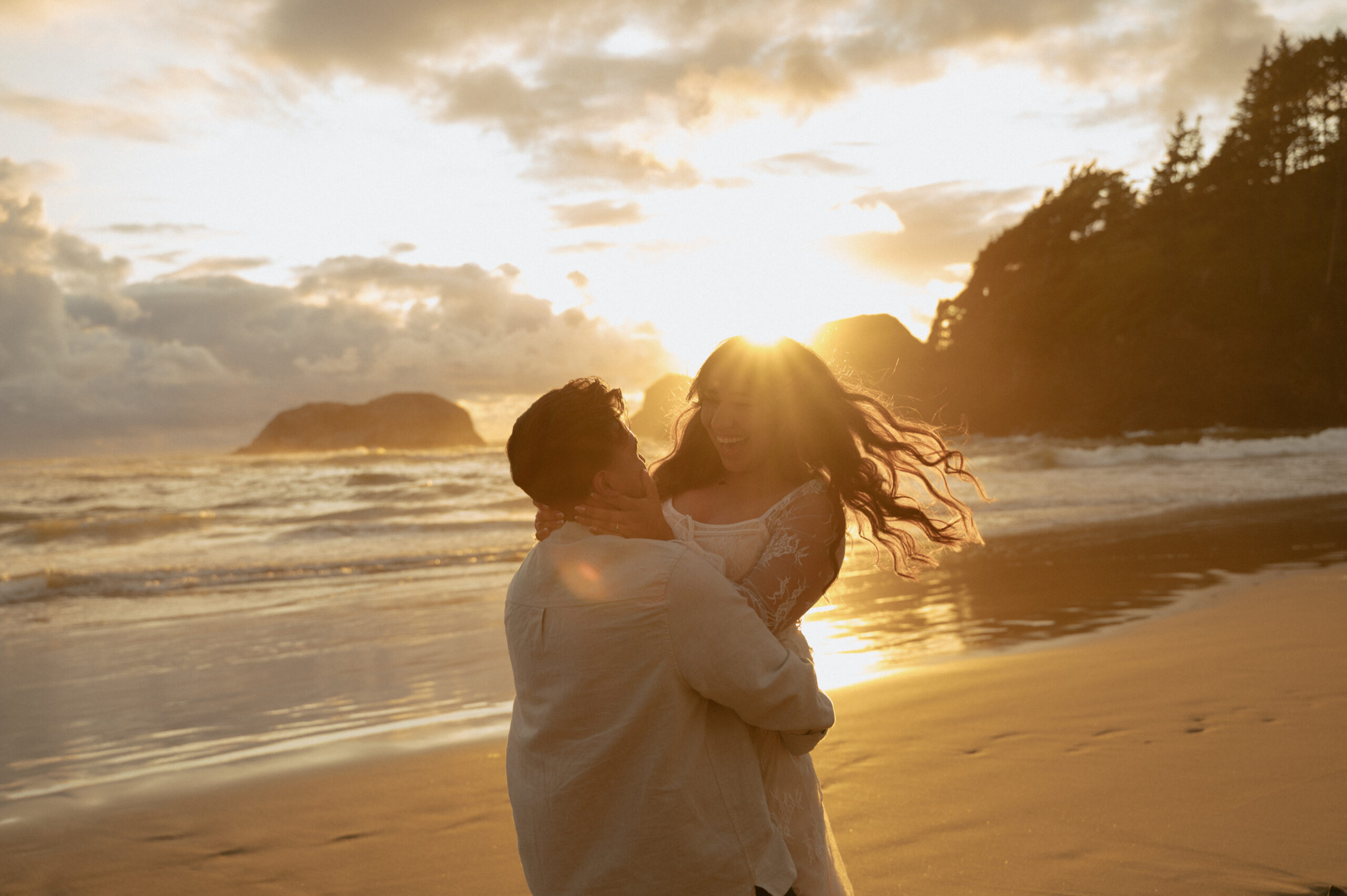 cannon beach engagement photos
