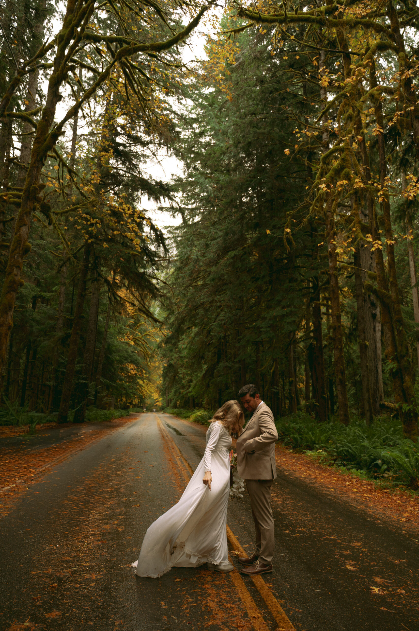lake crescent elopement
