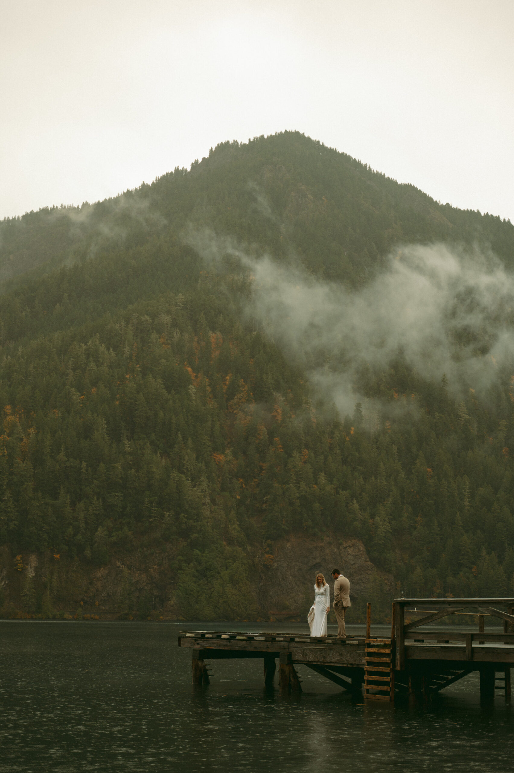 lake crescent elopement